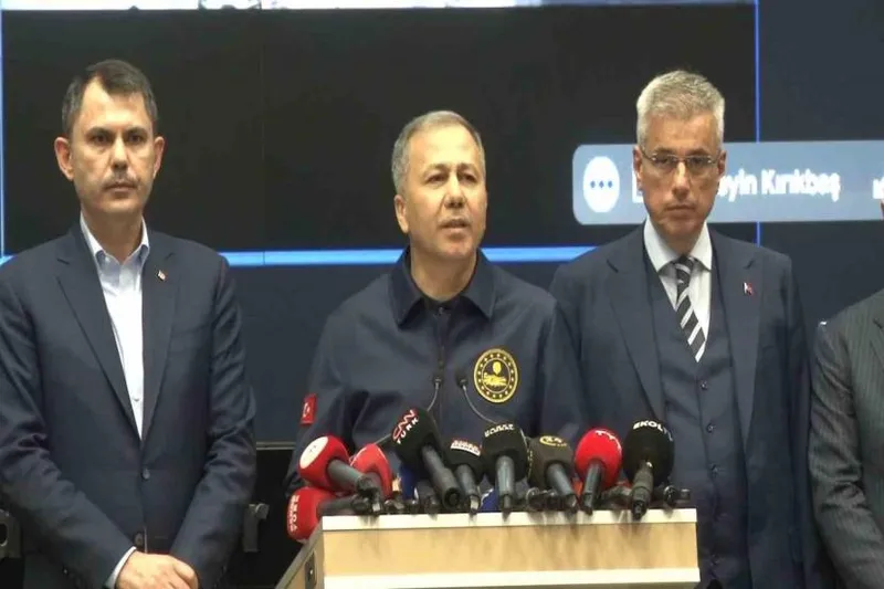 İçişleri Bakanı Ali Yerlikaya İstanbul'daki son durumu kamuoyuyla paylaştı