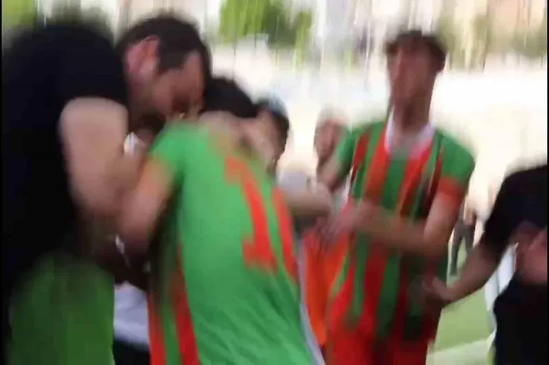Futbolcuyu darbeden polis memuru hakkında soruşturma