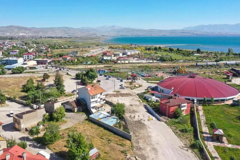Sahil Yolu’nun İkinci Etabında Çalışmalar Sürüyor
