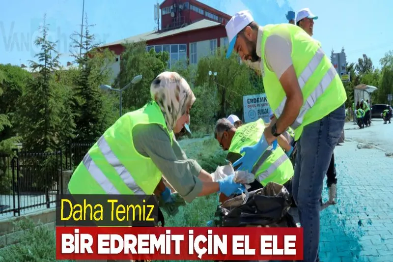 Daha Temiz Bir Edremit İçin El Ele