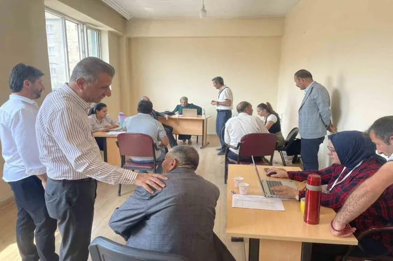 Yüksekova’da sayımı sürüyor