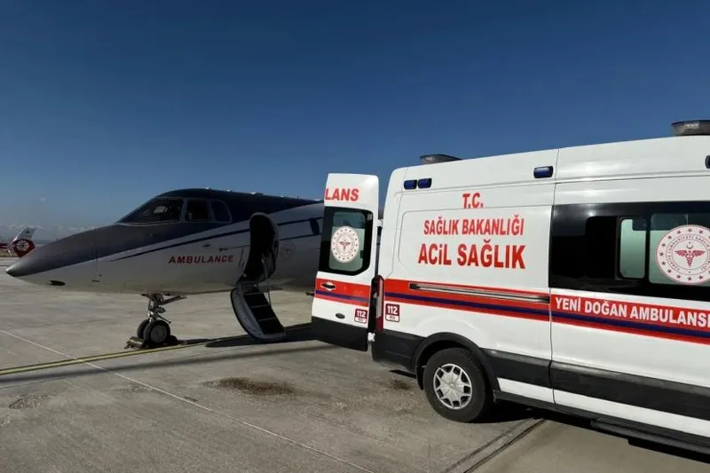 Van’da kalp hastası bebek İstanbul’a sevk edildi