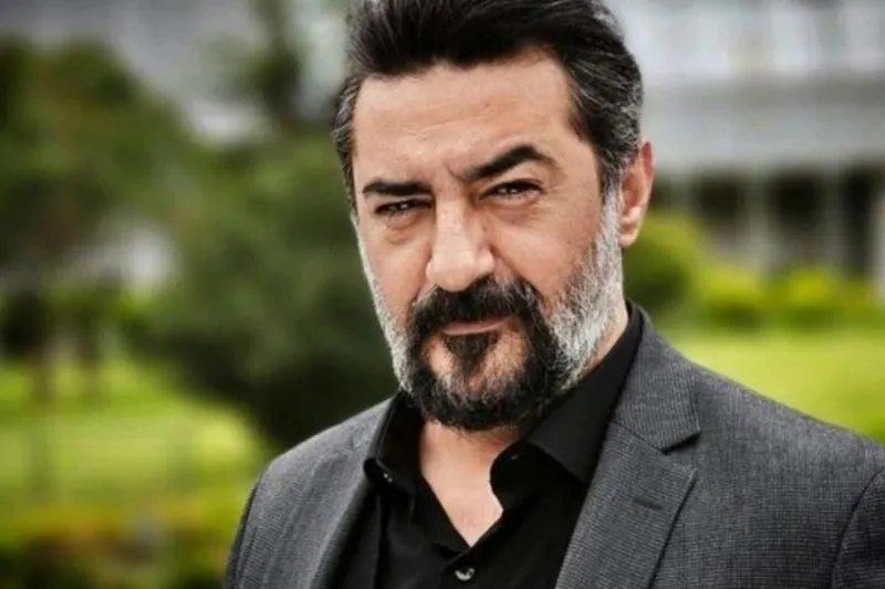 Celil Nalçakan, trafik kazası geçirdi