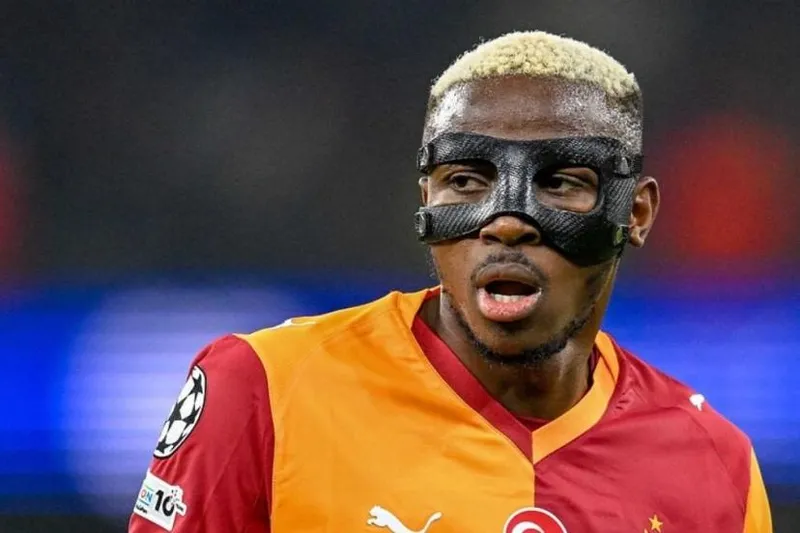 Victor Osimhen, Virgil Van Dijk ile arasında geçen sohbeti anlattı
