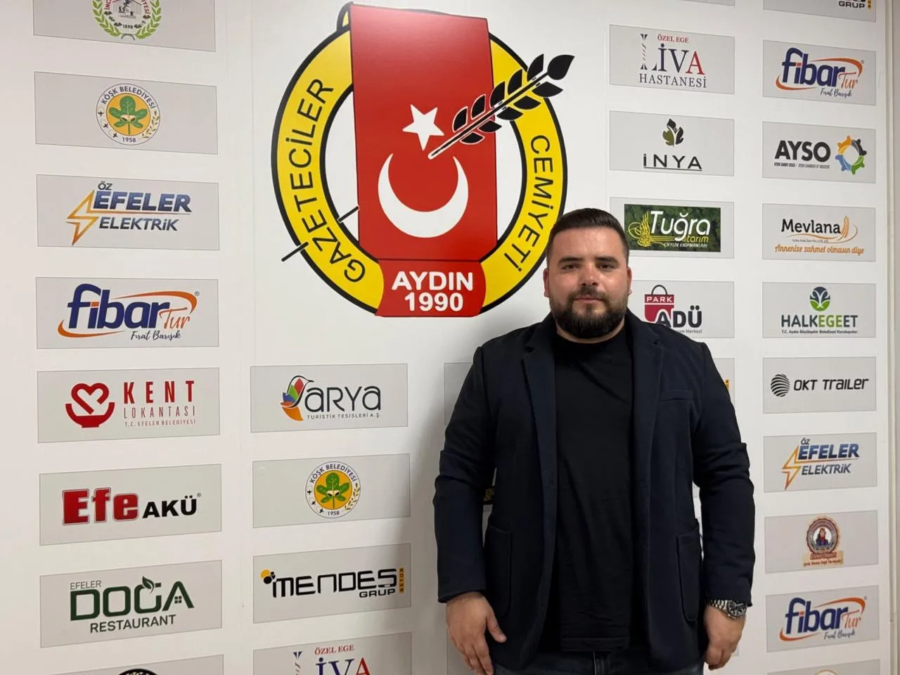 AGC’de Bayrak Değişimi Van'lı İnan Gül Yeni Başkan Oldu