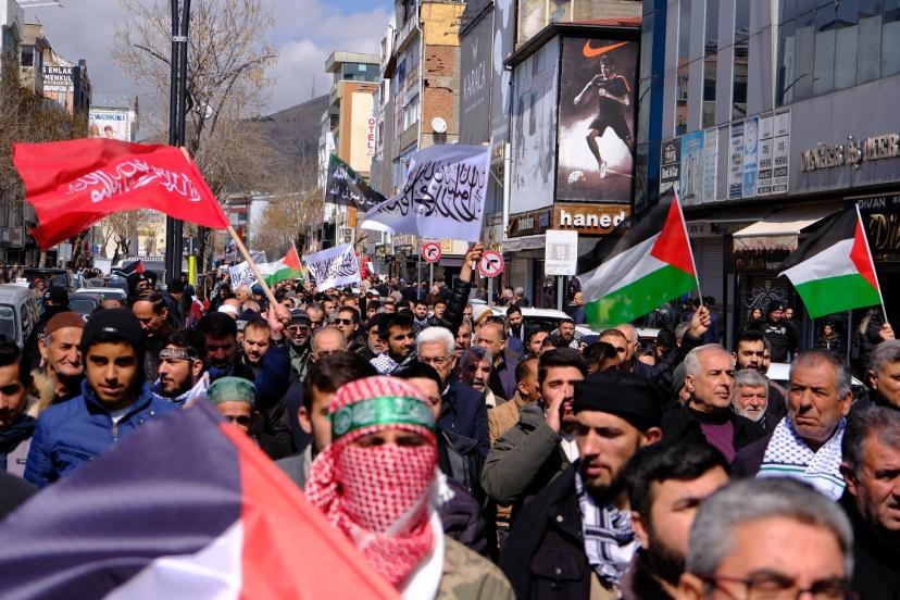 Van’da Gazze’ye destek eylemi