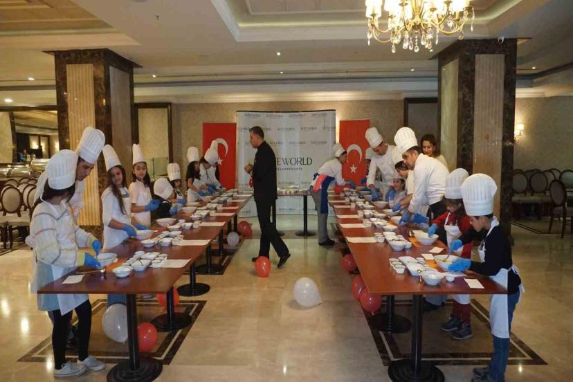 Minik şefler Cupcake Workshop’ta buluştu
