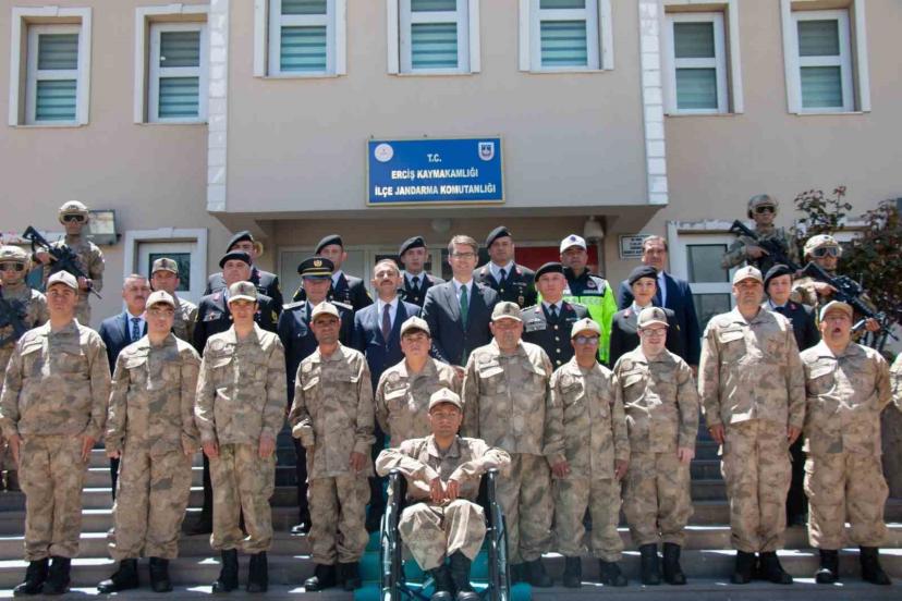 Erciş’te temsili askerlik töreni düzenlendi