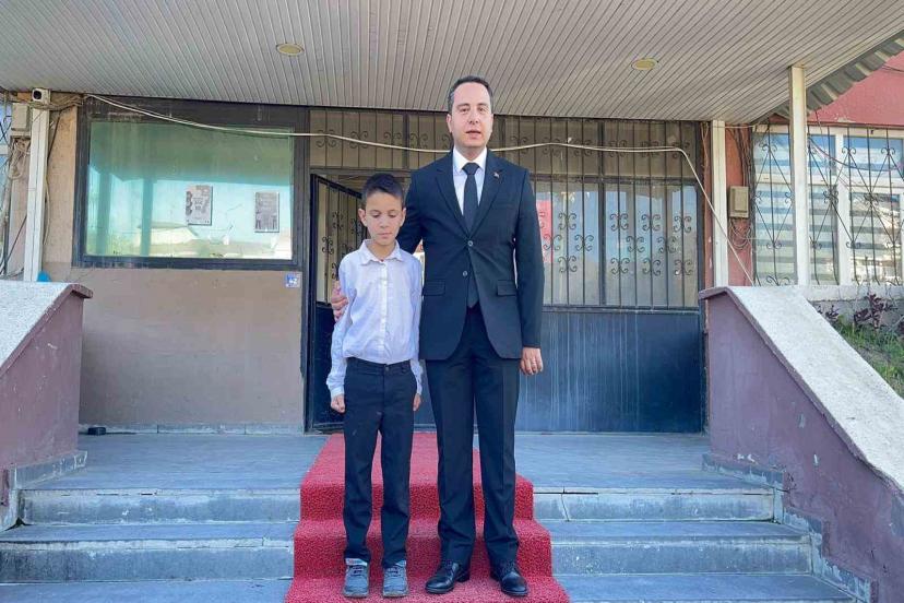 Kaymakam olmak isteyen Umut’un hayali gerçek oldu