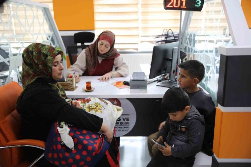 Muradiye’de "İlk Kimliğim, İlk Kitabım" projesi
