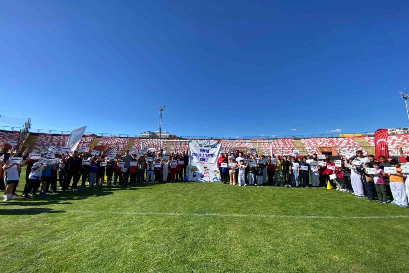 Van’da "Dünya Çocuk Atletizm Günü" kutlandı