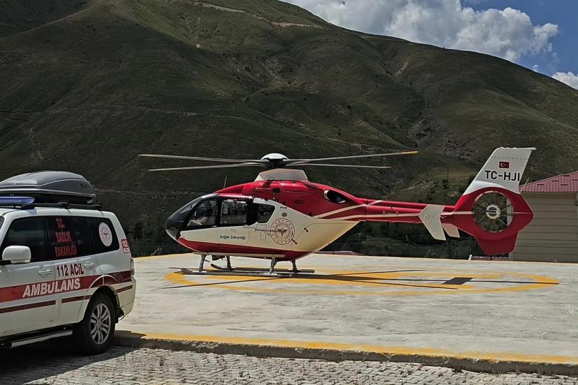54 yaşındaki hasta için helikopter ambulans havalandı