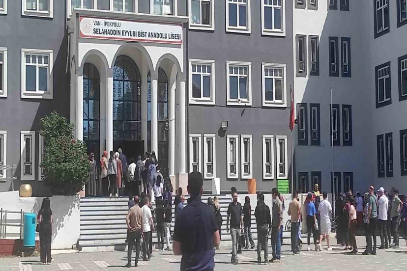YKS’de ikinci oturum heyecanı