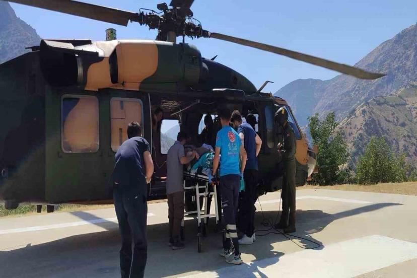 Askeri helikopter hamile kadın için havalandı