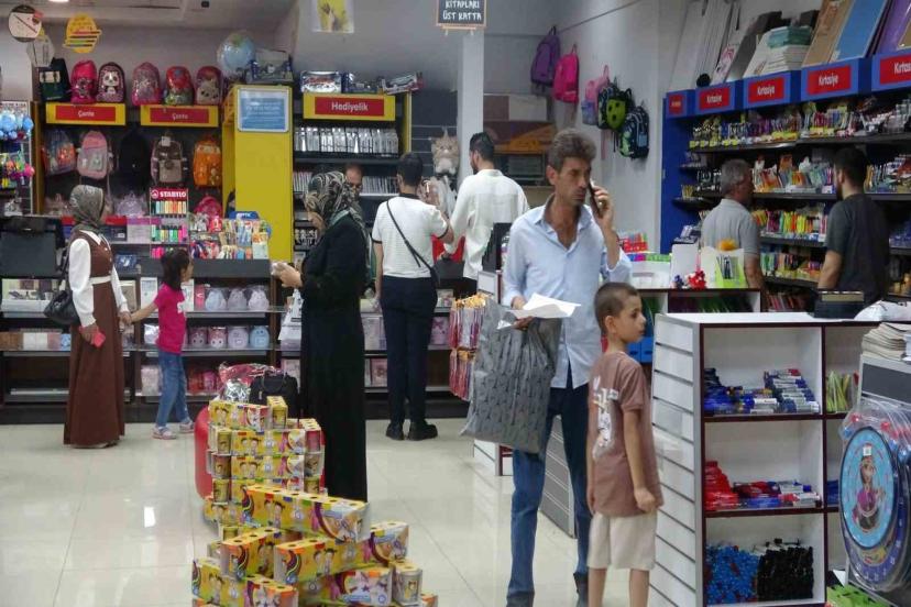 Van’da okul öncesi kırtasiyelerde hareketlilik başladı