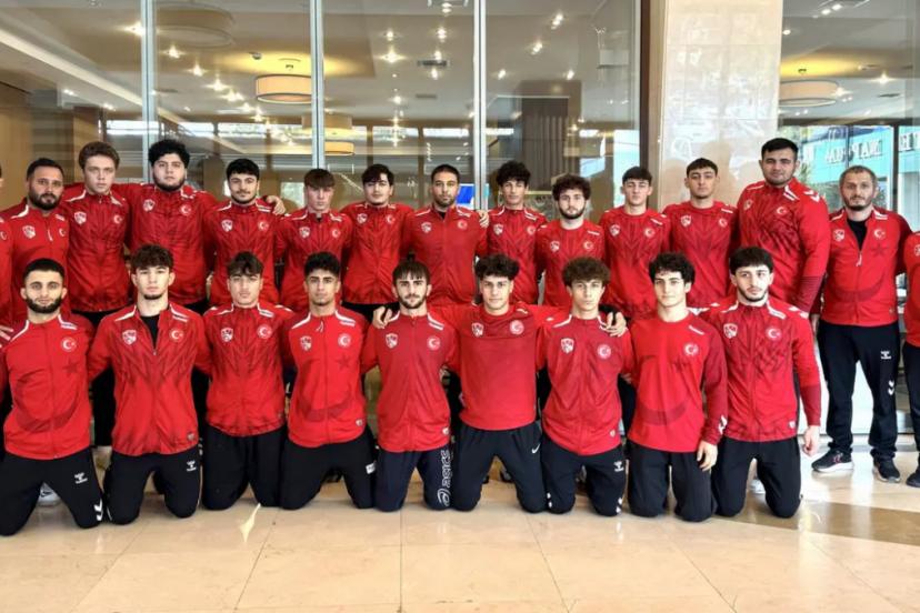 U20 Balkan Güreş Şampiyonası'nda Türkiye'den 43 madalya