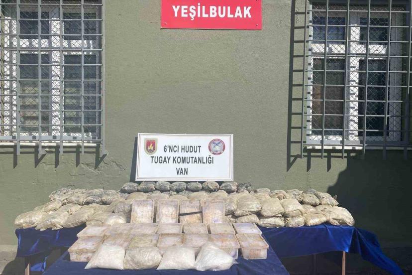 Van’da 91 kilo 558 gram uyuşturucu madde ele geçirildi