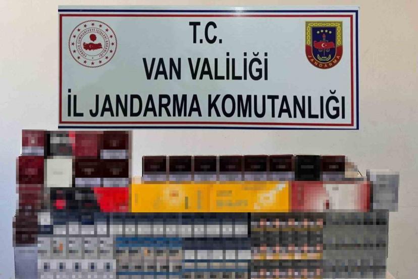Van’da bin 856 paket kaçak sigara ele geçirildi