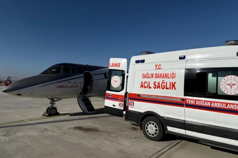 Van’da kalp hastası bebek İstanbul’a sevk edildi
