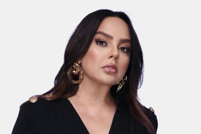 Ebru Gündeş'ten İran paylaşımı