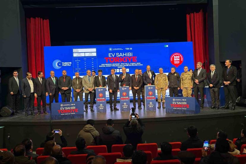 Van’da yüzyılın konut projesinin kura çekimleri yapıldı
