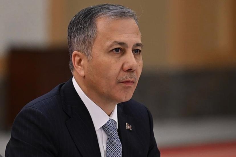 Ali Yerlikaya trafik kazalarının bilançosunu paylaştı: Her gün ortalama 17,4 insanımız ölüyor