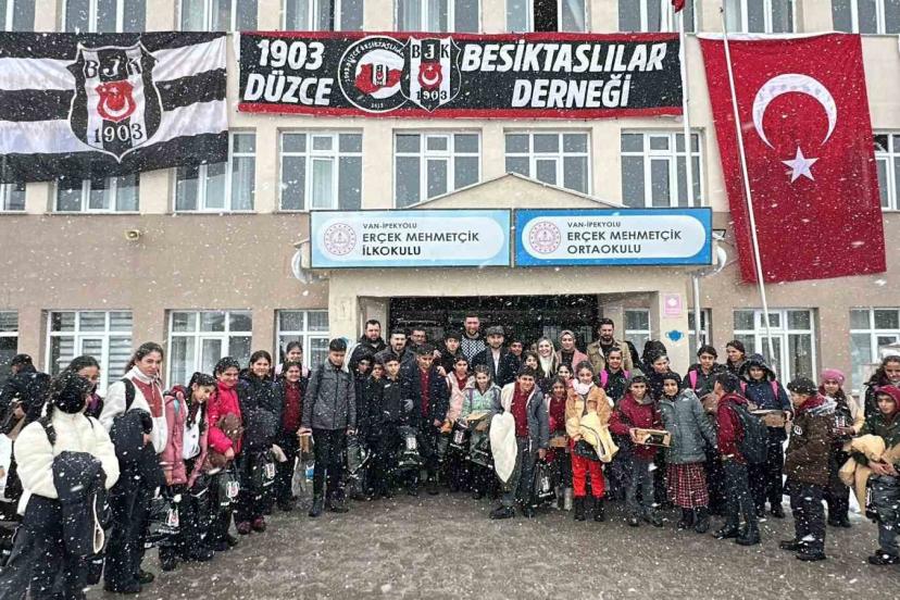 Düzce’den Van’a kardeşlik eli