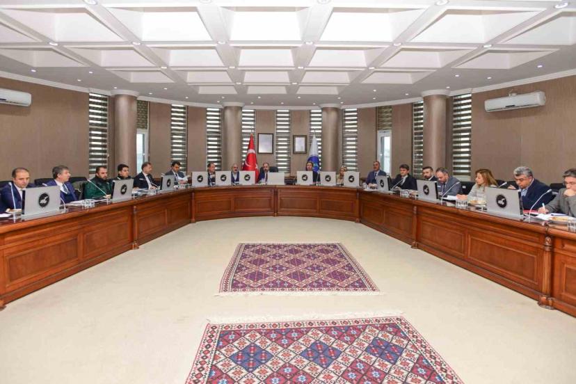 Van YYÜ Danışma Kurulu ‘Sürdürülebilir Su Yönetimi’ gündemiyle toplandı