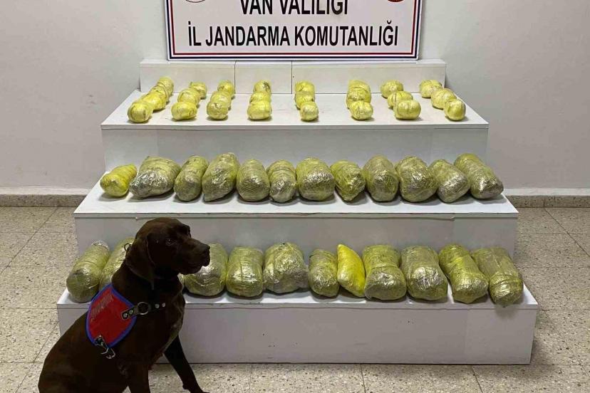 Van’da 42 kilo 285 gram uyuşturucu ele geçirildi