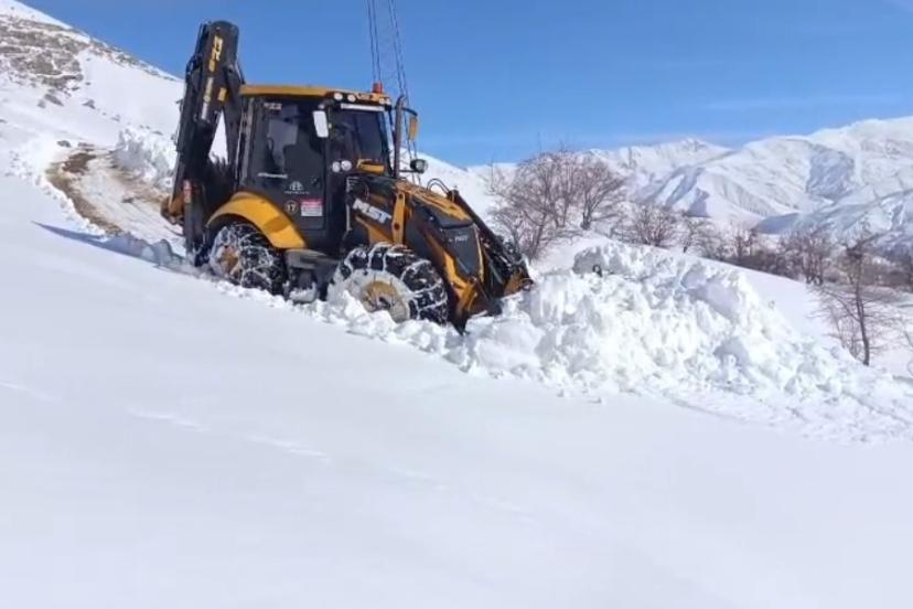 Van’da 78 yerleşim yerinin yolu kapalı