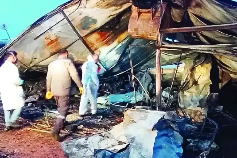 Anne ve beş çocuğu yangında can verdi