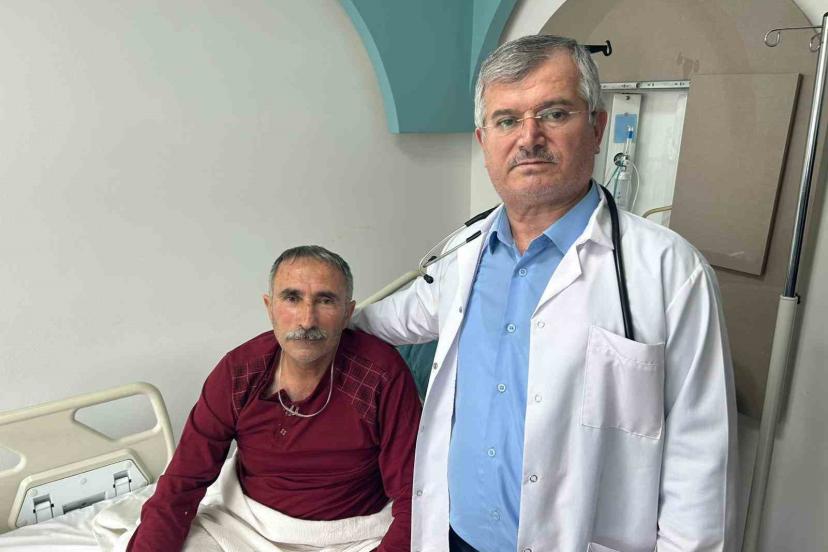 Taziye için geldiği Van’da kalbi duran vatandaş 2 saatte hayata döndürüldü