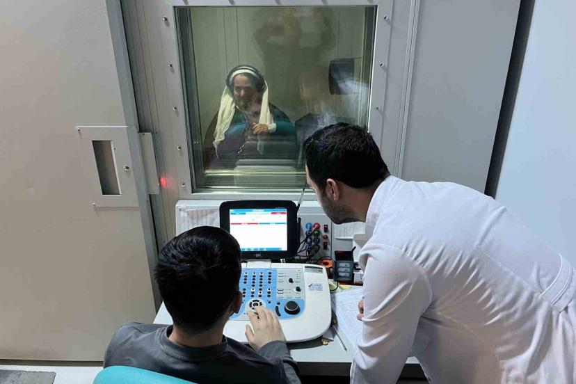 Uzmanından ailelere uyarı: İşitme testini ihmal etmeyin