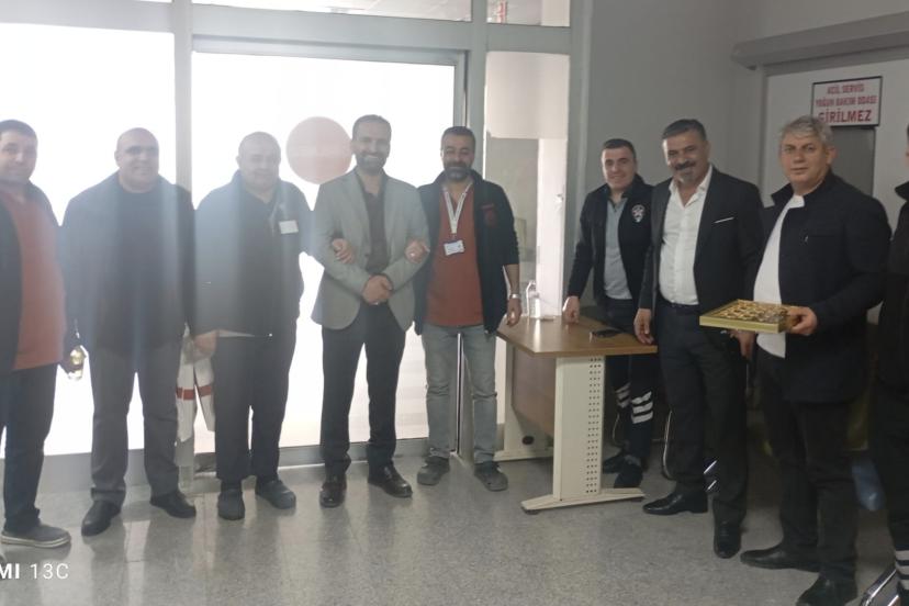 Van Öz Sağlık-İş’ten Bayramda Anlamlı Ziyaret