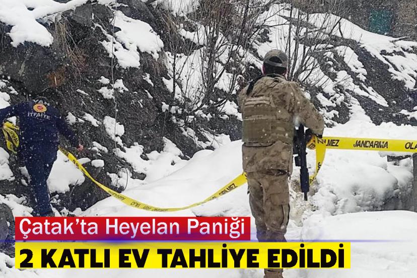 Çatak’ta toprak kayması: 2 katlı ev hasar gördü