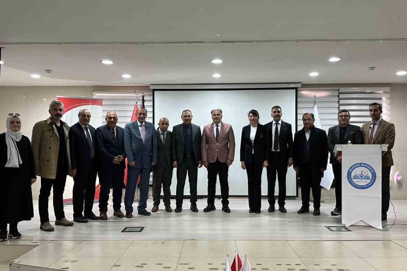 Muradiye’de "Eğitim Yönetiminde Liderlik, Vizyon ve Yönetim Semineri" düzenlendi