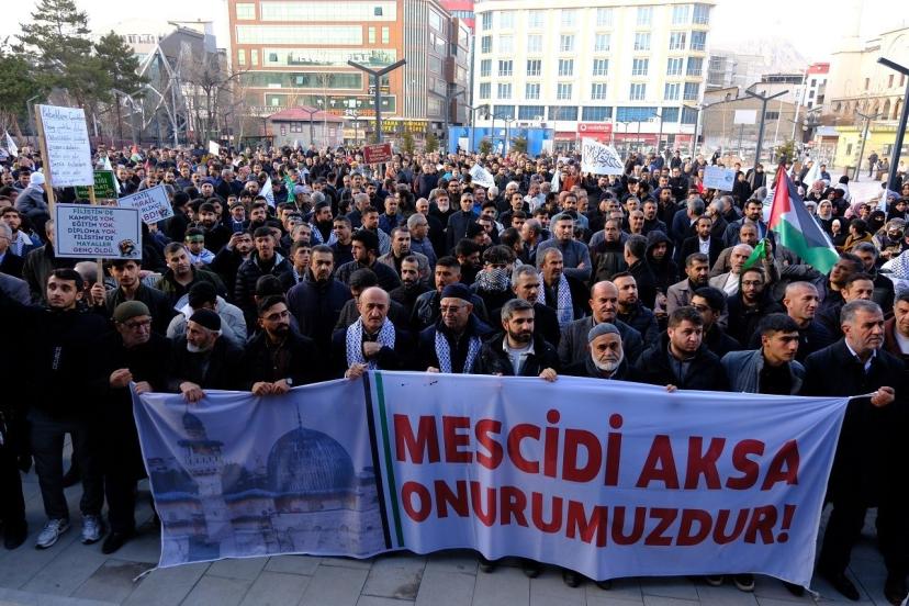 Van’daki STK’lardan İsrail’e karşı ortak tepki