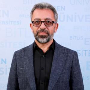 Dr. Medeni ŞAVLI