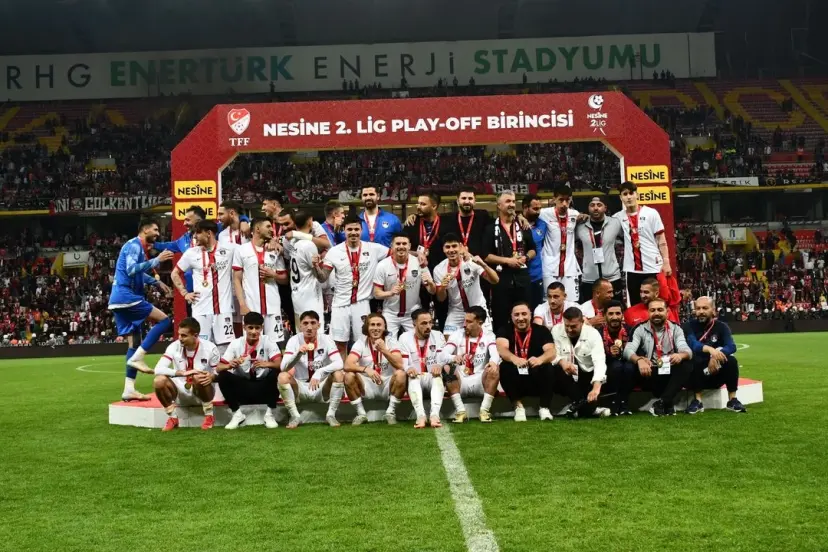 Vanspor şampiyon oldu
