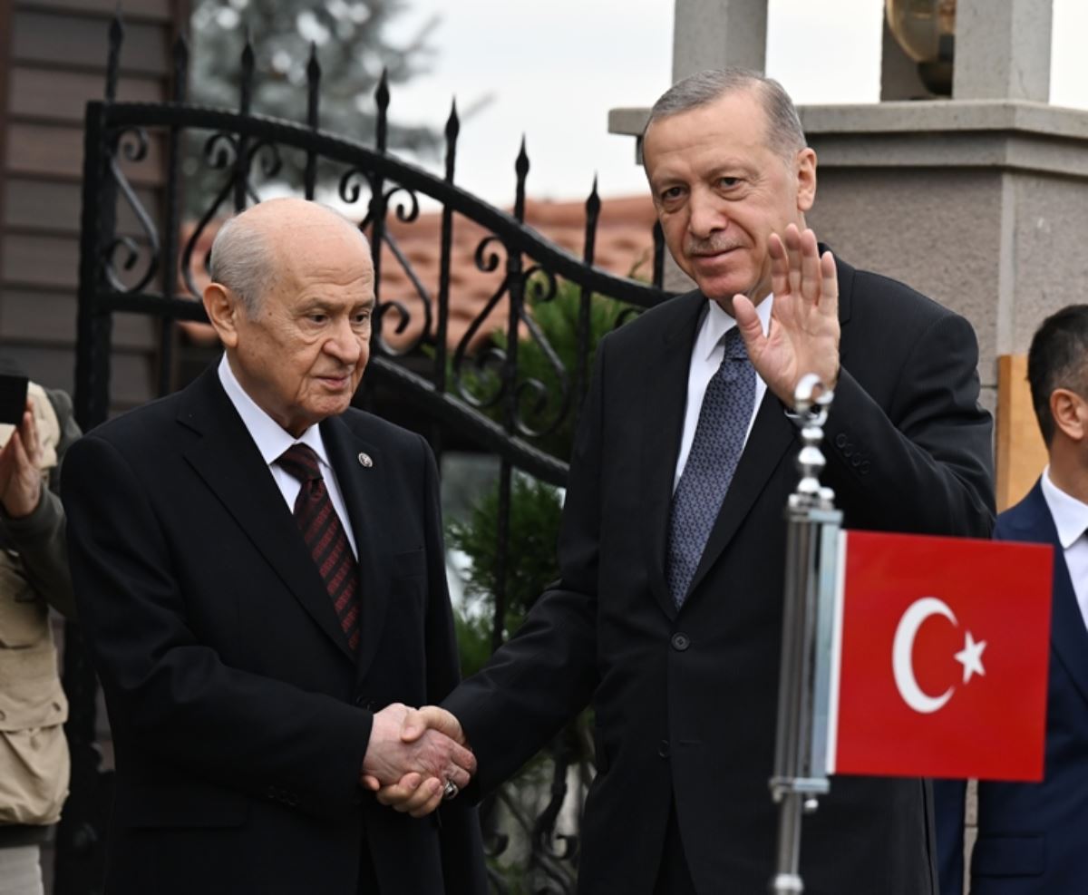 Erdoğan, MHP Genel Başkanı Bahçeli ile bir araya geldi