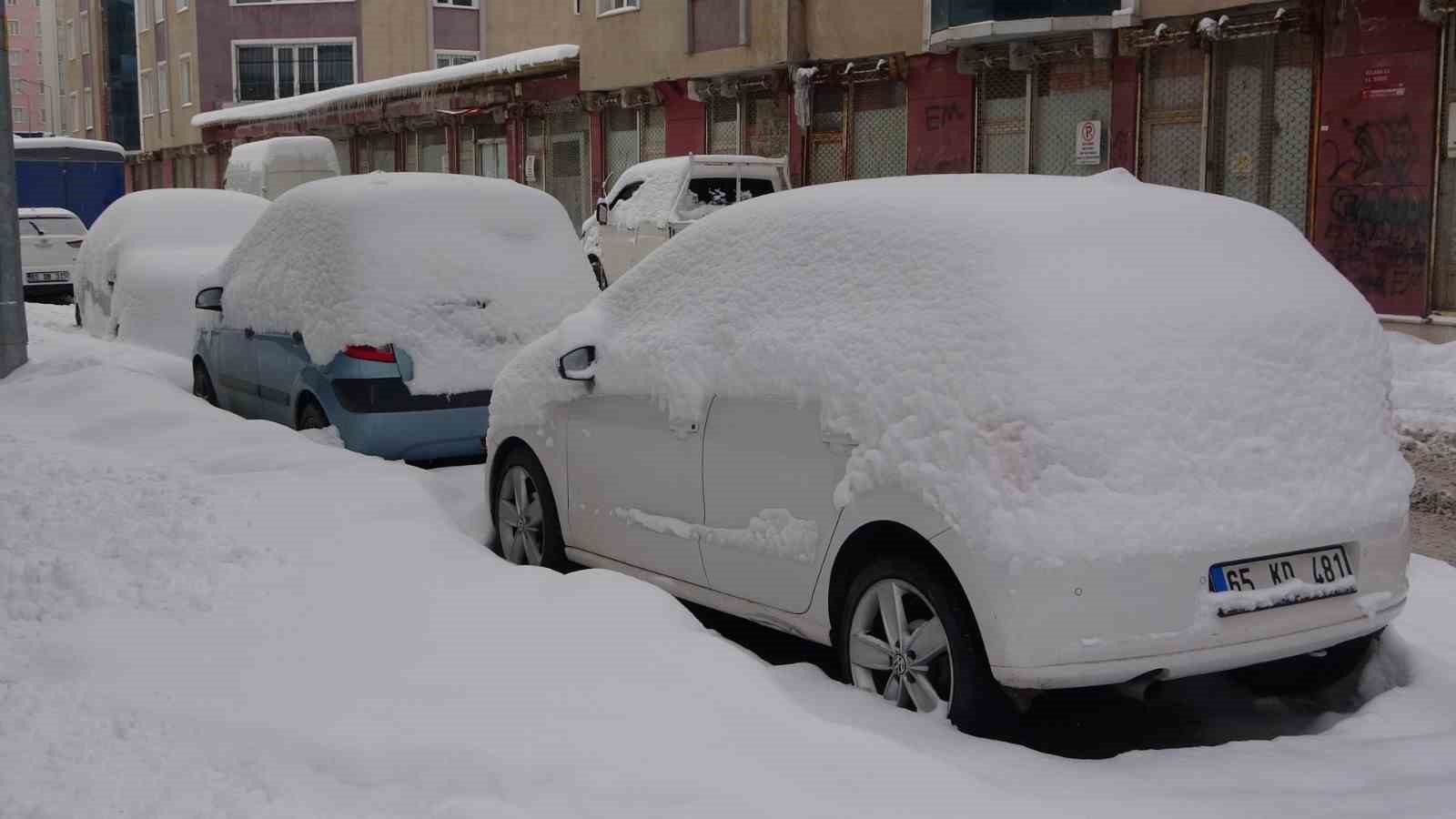 Van’da buruk kar sevinci