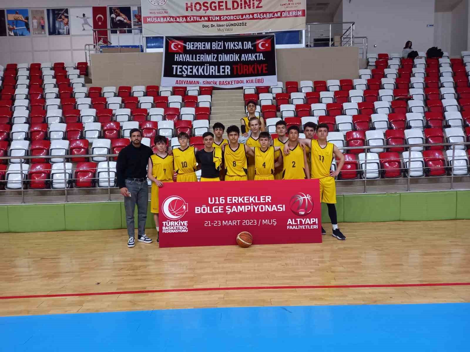 Büyükşehir Belediyespor U-16 Basketbol Takımı Anadolu Şampiyonası yolunda