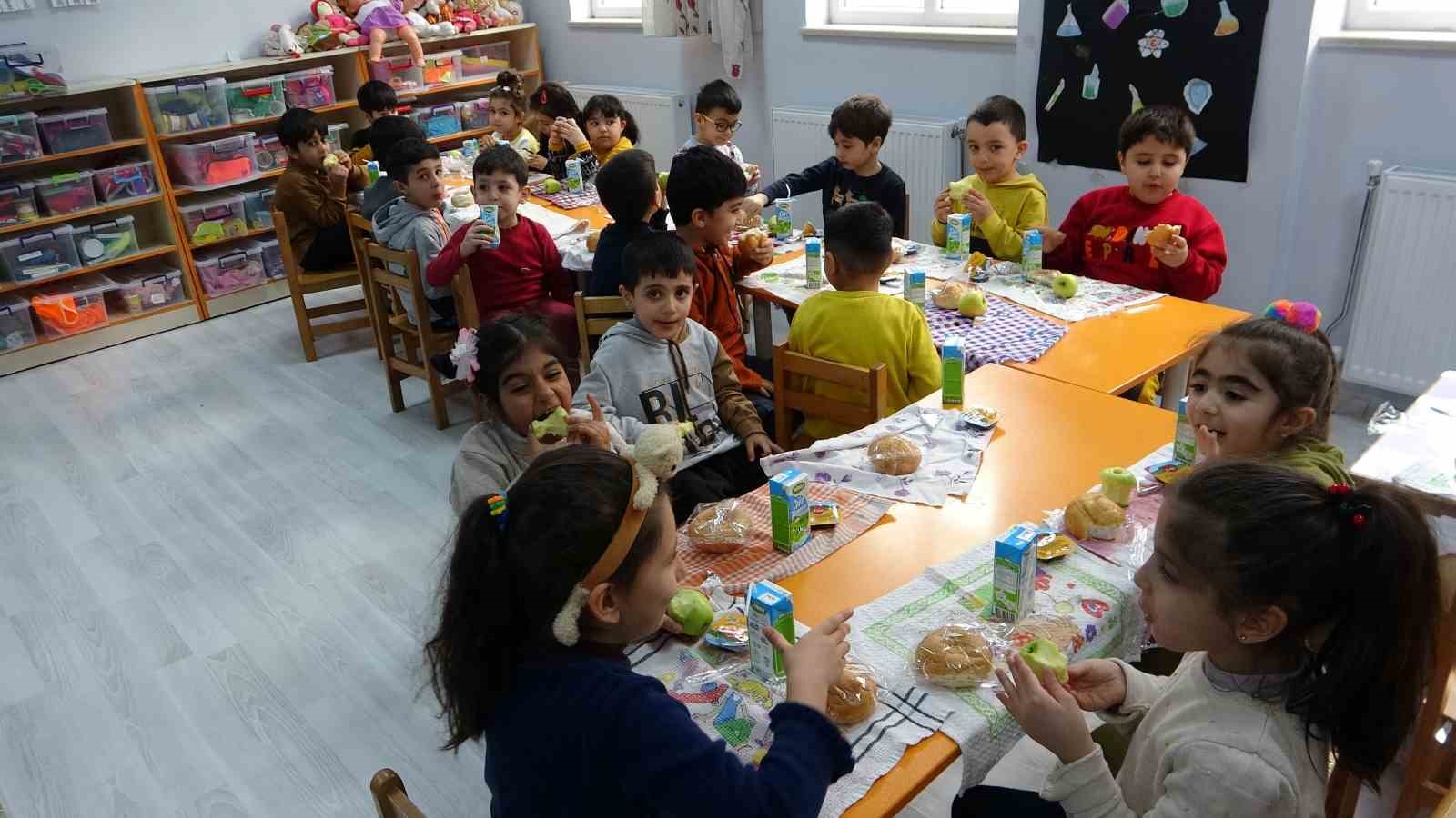 Van’da 28 bin 690 okul öncesi öğrencisine ücretsiz yemek hizmeti