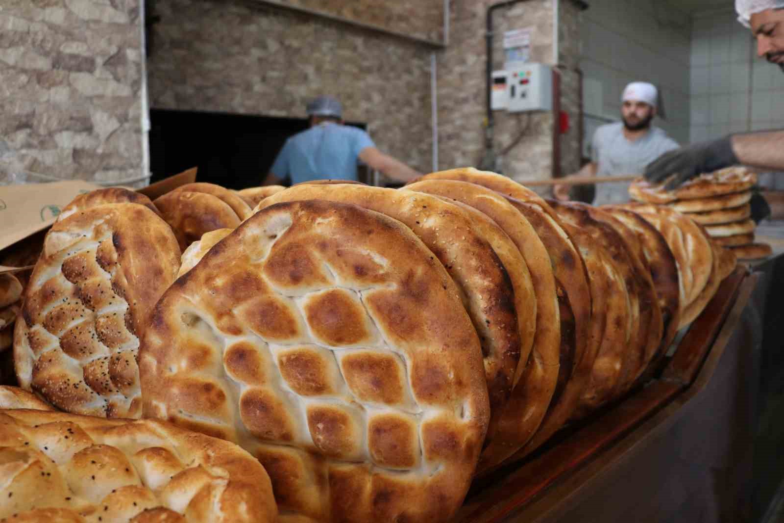 Van’da ‘askıda ekmek’ uygulaması