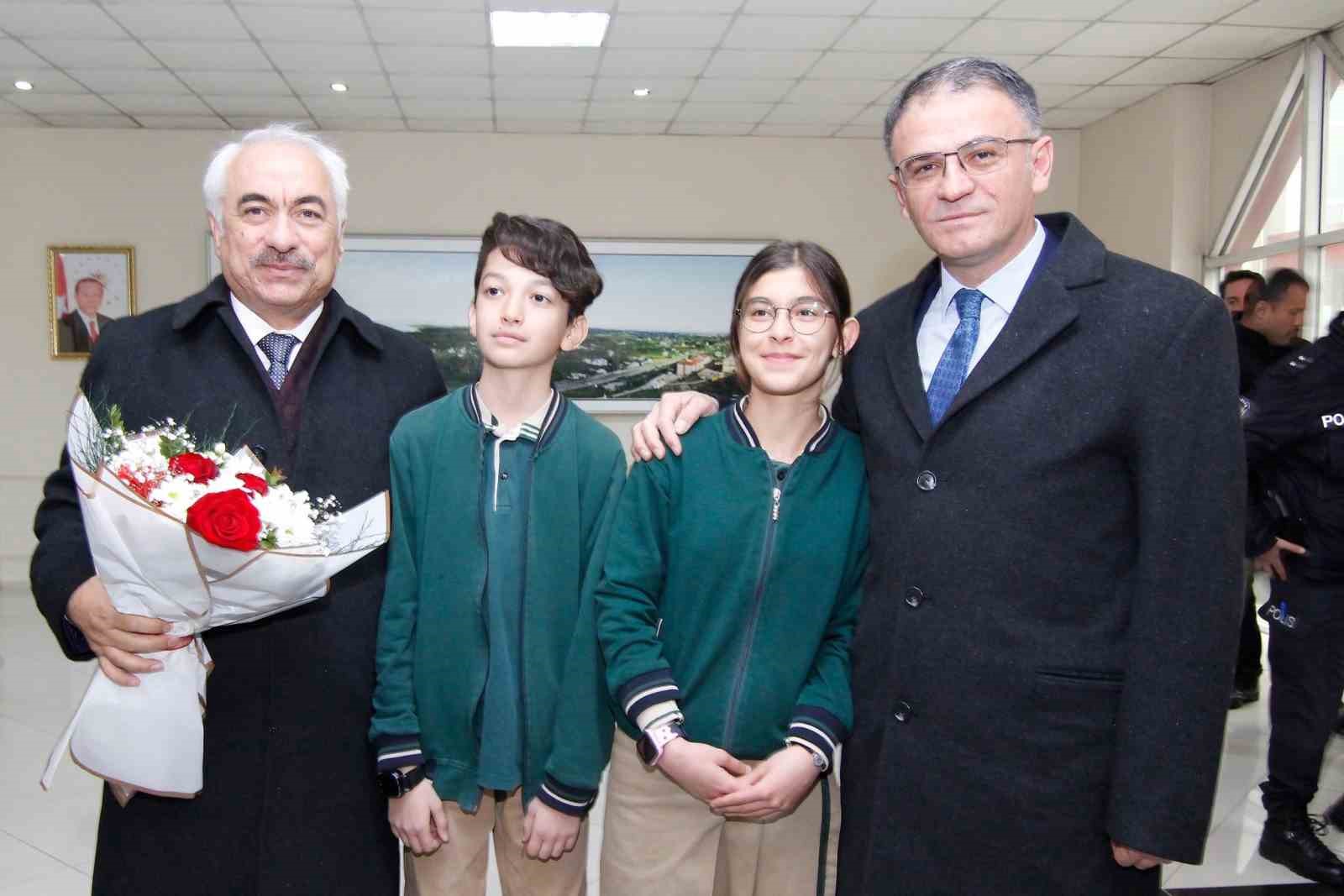 İçişleri Bakan Yardımcısı Mehmet Ersoy Erciş’te