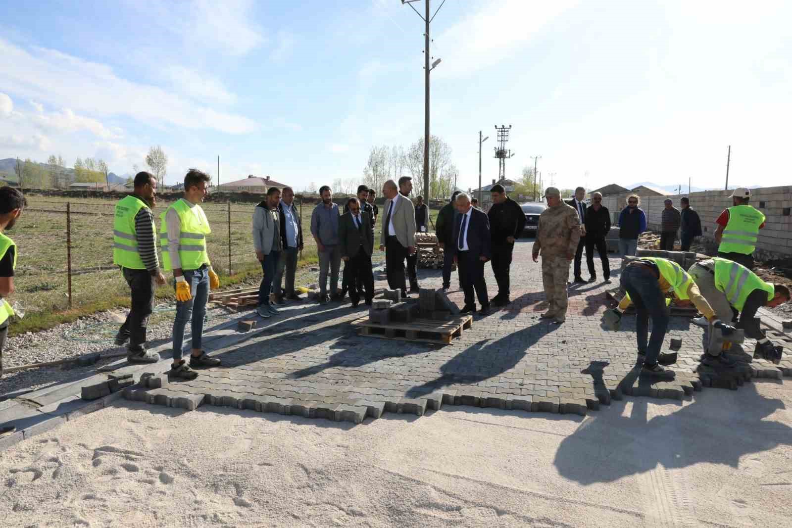 İpekyolu Belediyesinden 100 bin metrekare kilit taşı hedefi