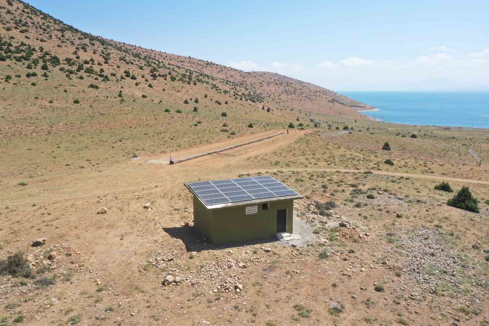 Van’da yaylaya güneş enerjisiyle su ulaştırıldı