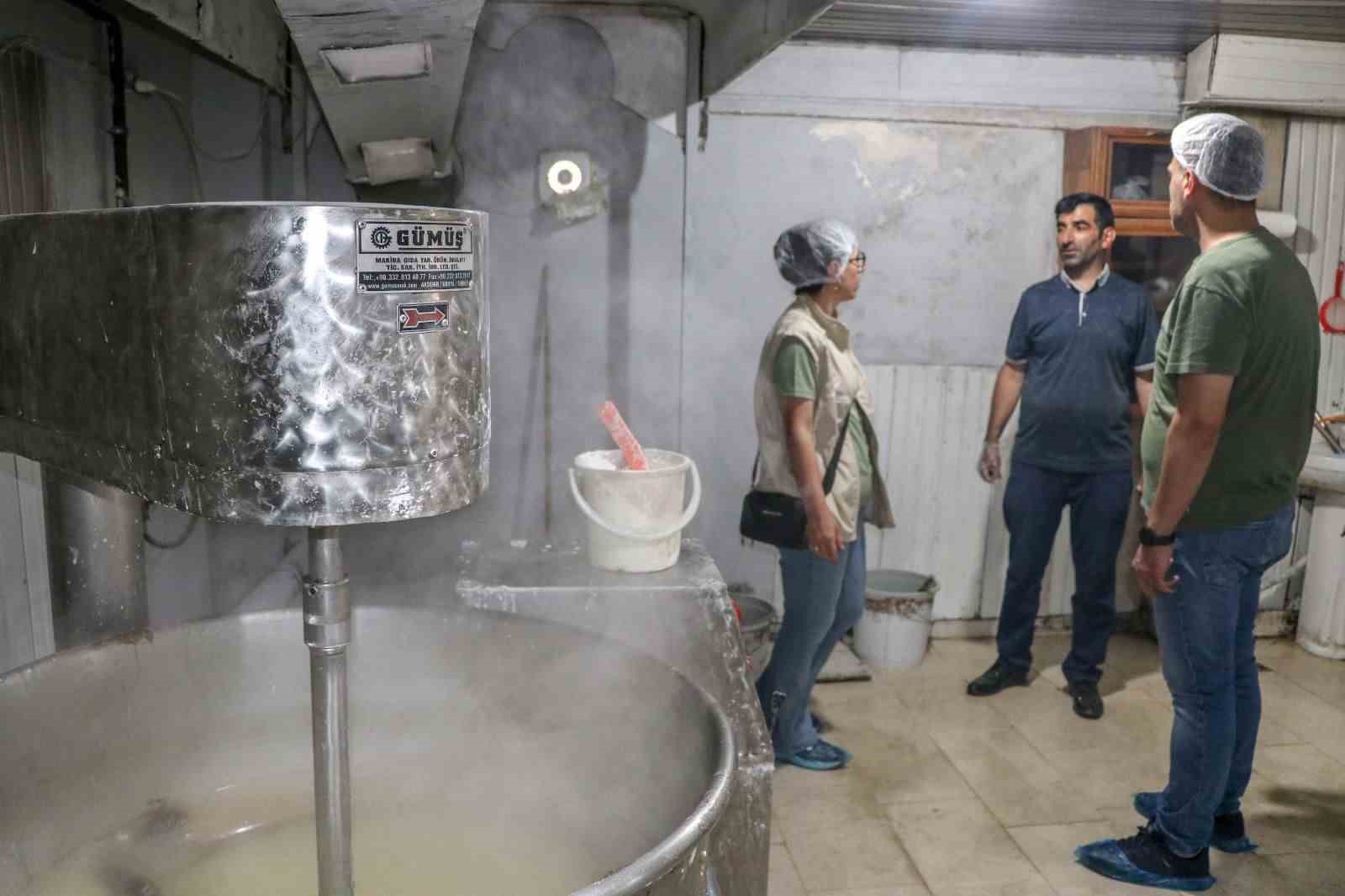 Van’da tatlı ve lokum imalathaneleri denetlendi