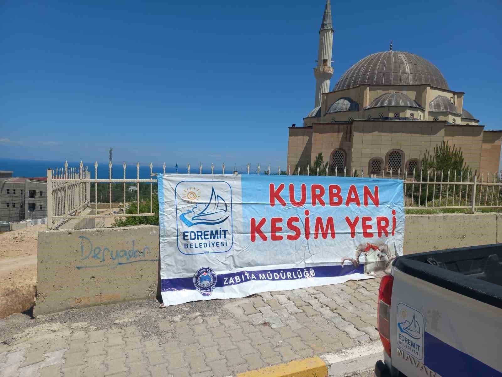 Edremit’te kurban kesim yerleri belirlendi