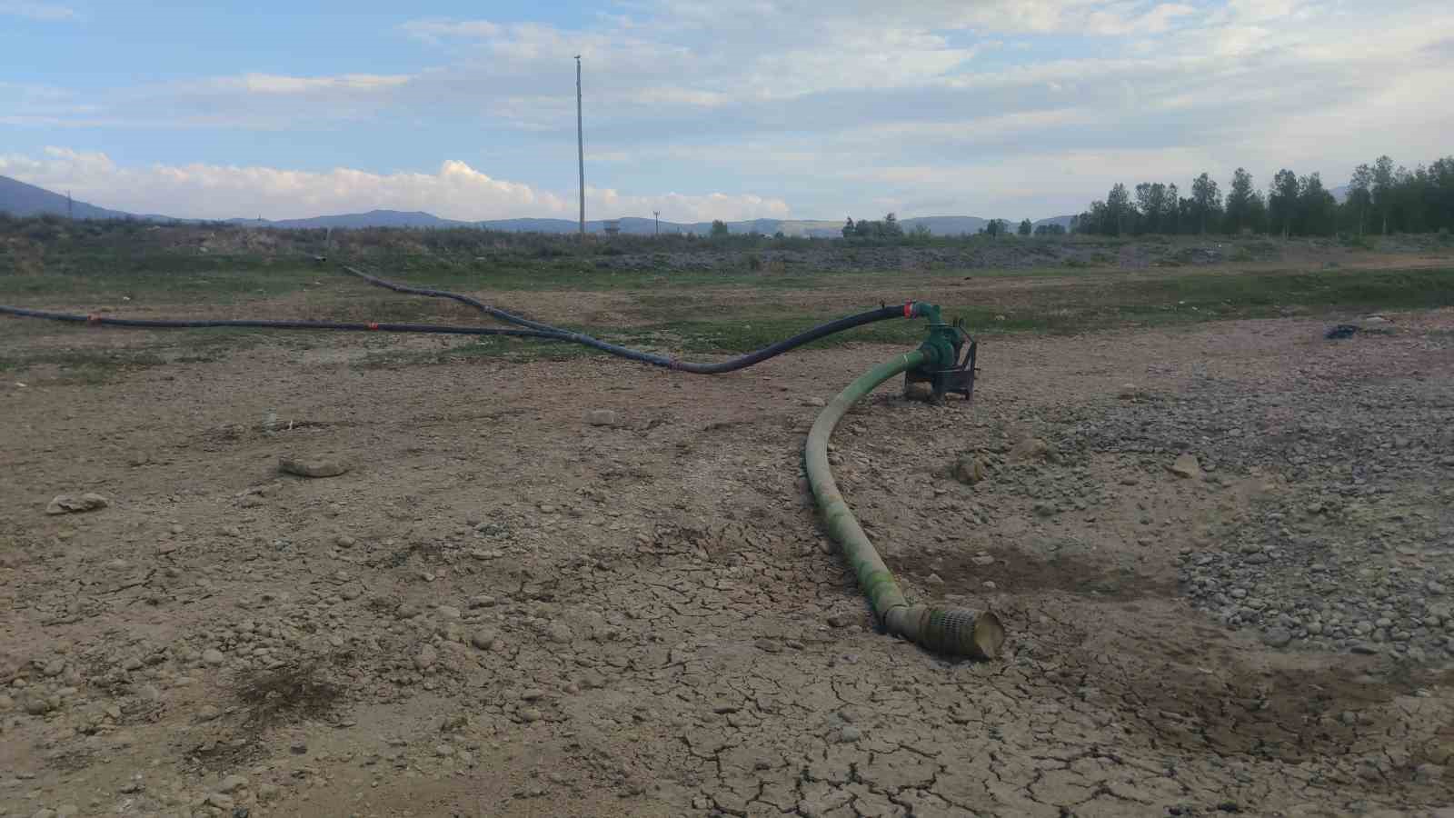 Bendimahi çayı kurudu